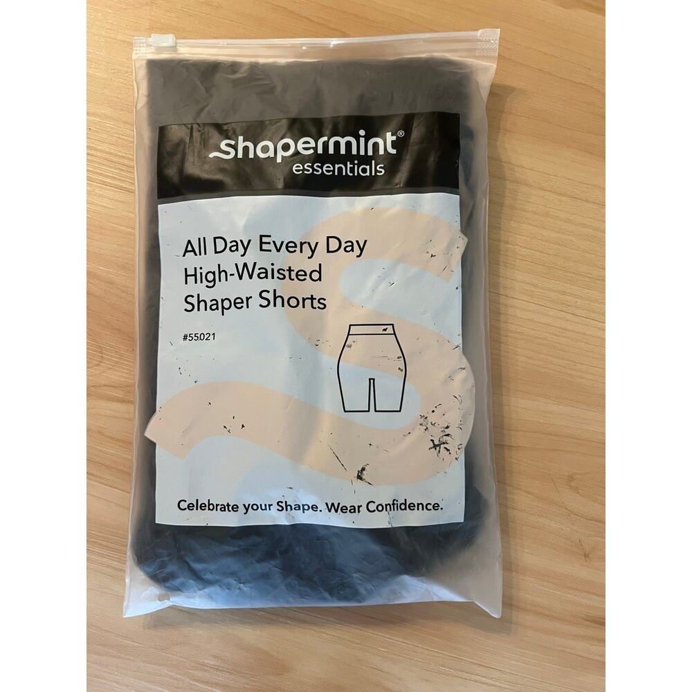Shapermint Essentials All Day Every Day High-Waisted Shaper Shorts - Picture 3 of 9